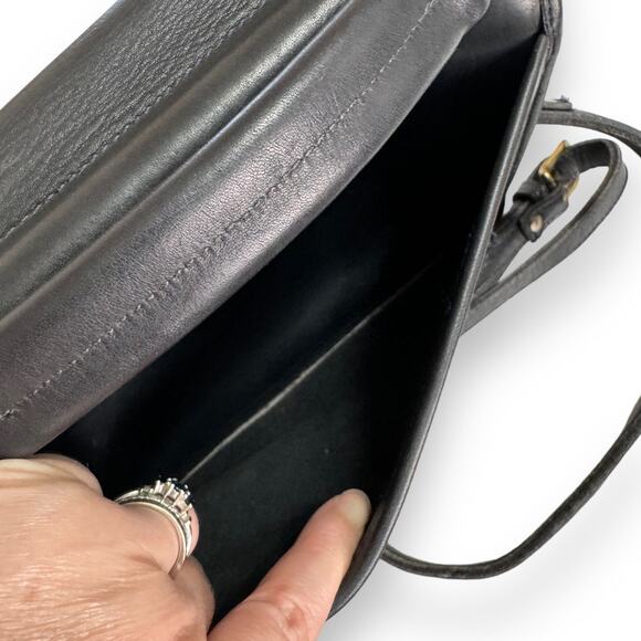 Vintage Dove Navy Blue Medium Unlined Leather Top Handle Cross Body Purse - Picture 11 of 16